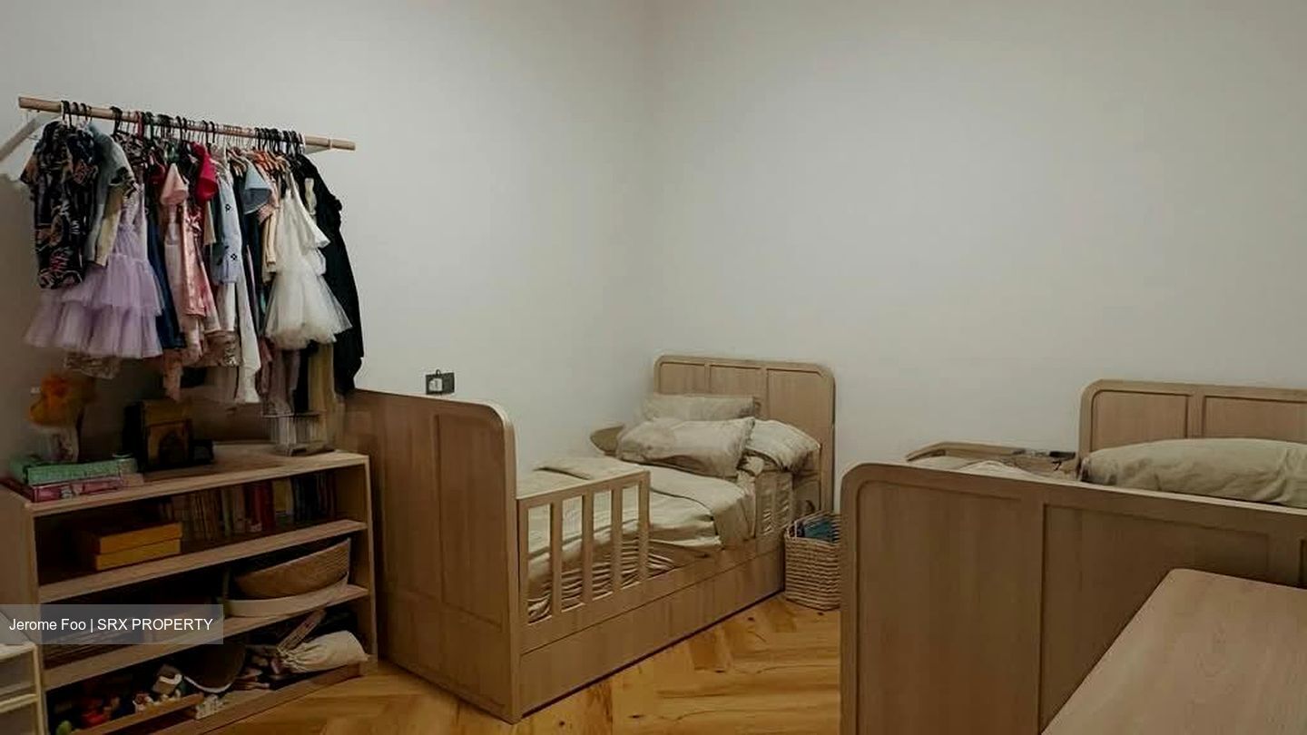 Changi South Avenue 1 (D16), Terrace #565821061